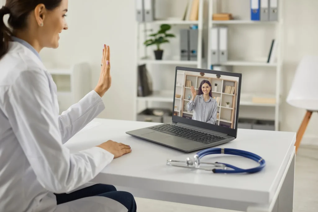 How Do Virtual Dates and Live Chat Enhance Connection